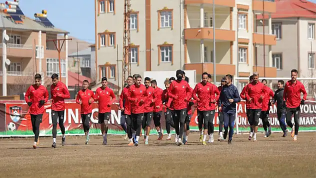 Vanspor zorlu Diyarbekir karşısında