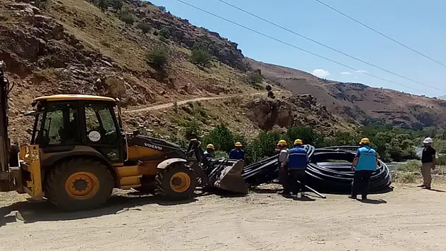 VASKİ'den bir haftada 5 bin 600 metre isale hattı