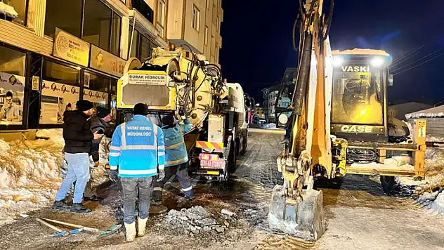 VASKİ'den eksi 12 derecede kanalizasyon seferberliği