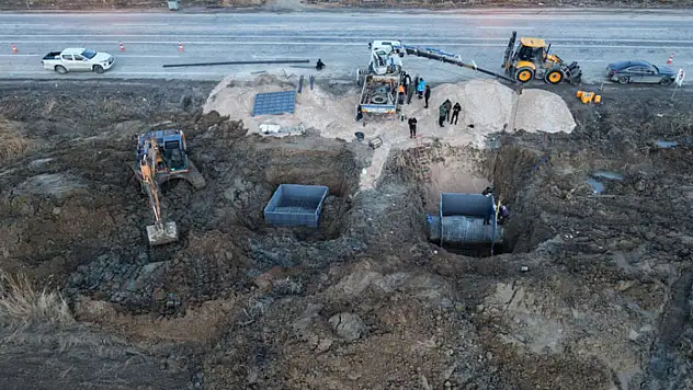 VASKİ ekipleri arızayı giderdi, mahallelere su verildi