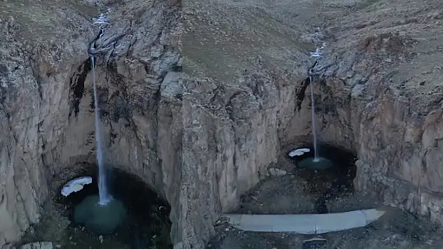 Yaşar Kemal Şelalesi yeniden akmaya başladı