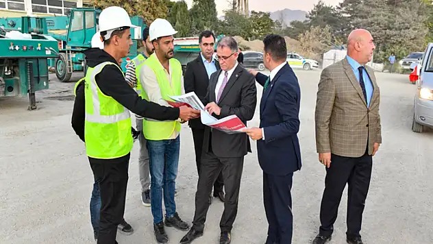 Yeni valilik binasında inşaat çalışmaları sürüyor