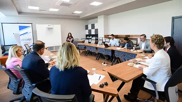 Yenilikçi Girişim Fikirleri İnnovan Fikir Maratonu'nda yarıştı