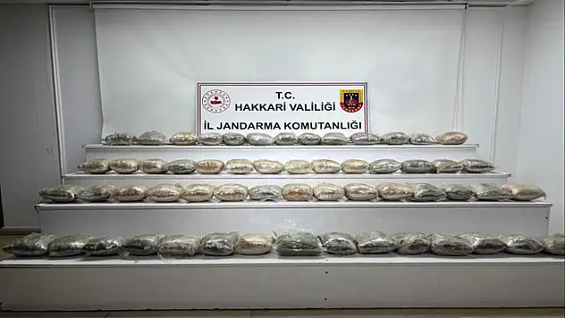 Yüksekova'da 34 kilo kubar esrar ele geçirildi