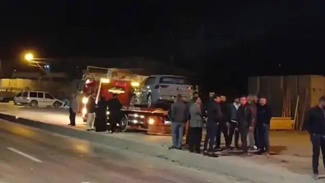 Yüksekova'da iki araç çarpıştı: 5 yaralı