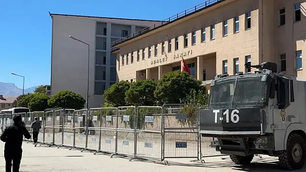 Yüksekova'daki bıçaklı saldırıda 5 kişi tutuklandı