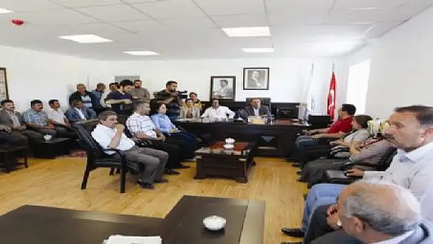 BDP'DEN TEBRİK ZİYARETİ