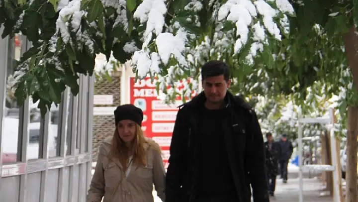  Baharı Görmeden Kış Geldi