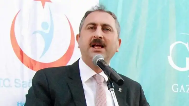 'Yeni anayasa için bu hafta bir araya geleceğiz'