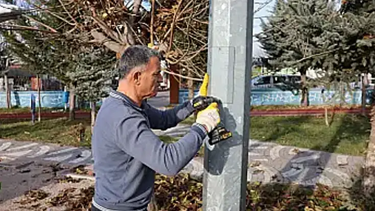 Van'da park aydınlatmaları yenilendi