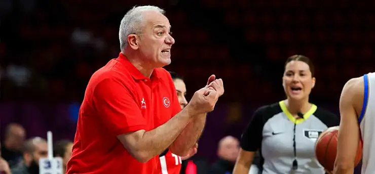 Galatasaray, Ekrem Memnun ile yollarını ayırdı