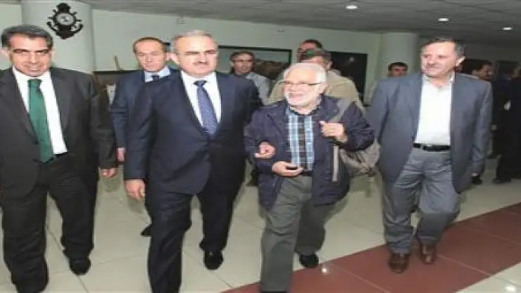 İLİMDE ARANAN TEK ŞEY SABIRDIR