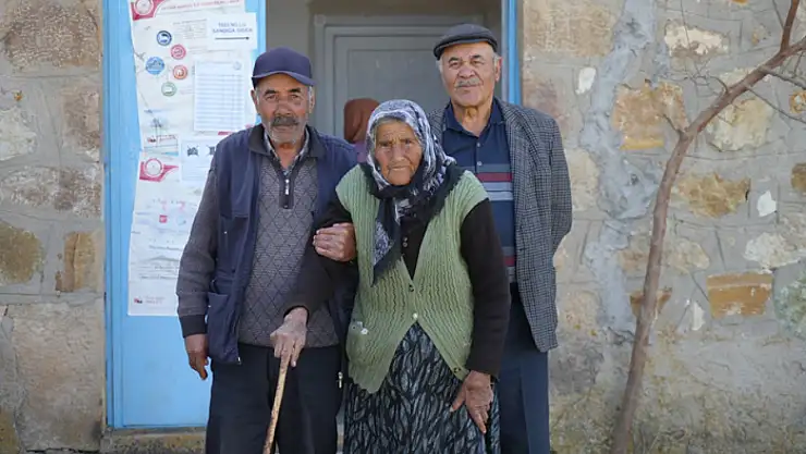 117 yaşında oyunu kullandı