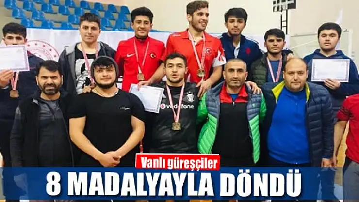 Vanlı güreşçiler 8 madalyayla döndü