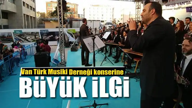 Van'da açık havada sanat müziği konseri 