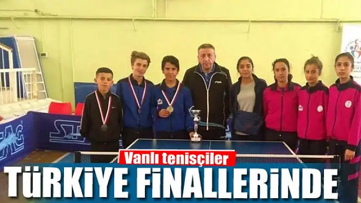 Vanlı tenisçiler Türkiye finallerinde