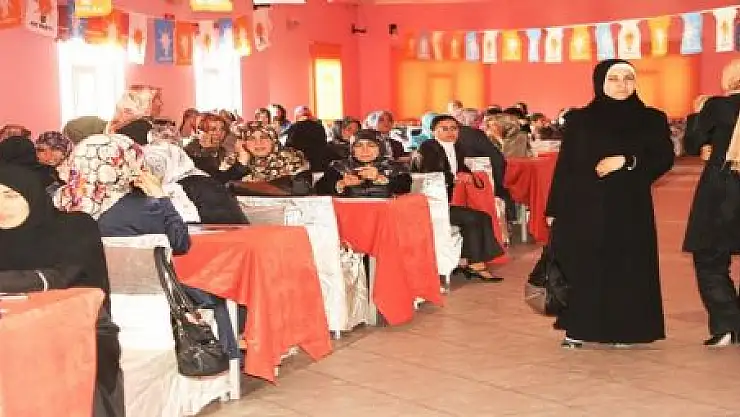 DEPREMZEDE KADINLARA SEMİNER