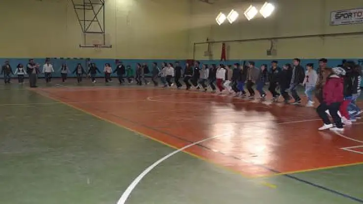HALKOYUNLARI KURSU BAŞLADI
