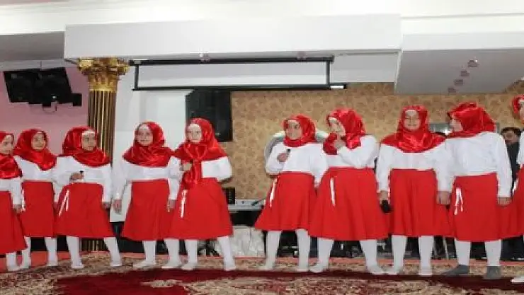 VAN'DA FETİH GECESİ COŞKUSU