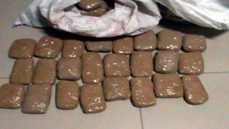 KAMYONETTE 55 KİLO EROİN YAKALANDI