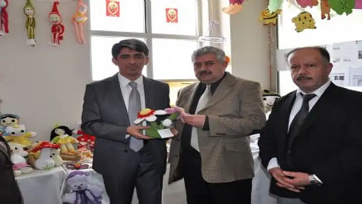 OYUNCAK SERGİSİNE BÜYÜK İLGİ