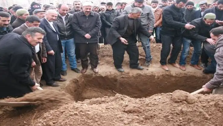 GAZETECİ CAFER KARAKOÇ'UN ACI GÜNÜ