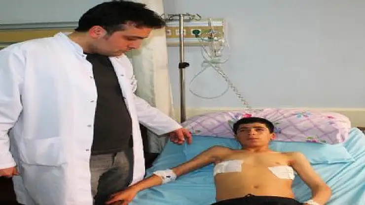 İLK KEZ GÜVERCİN GÖĞÜS AMELİYATI YAPILDI