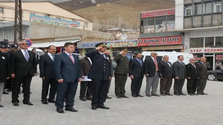 BAŞKALE'DE POLİS HAFTASI KUTLANDI