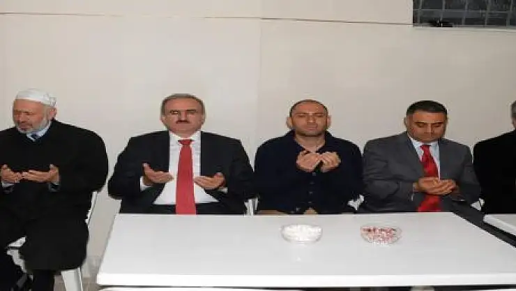 VALİ'DEN KUL AİLESİNE TAZİYE ZİYARETİ