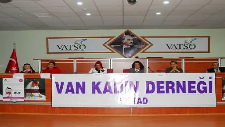 ÇOCUK GELİNLERE HAYIR PANELİ