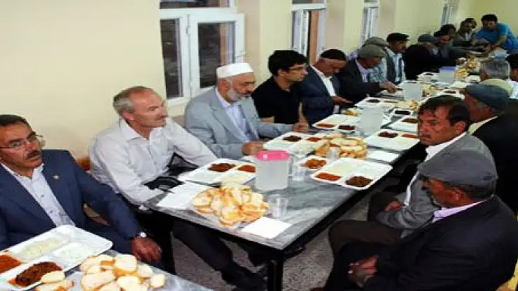 KÖYLERDE İFTAR PROGRAMI DÜZENLENİYOR