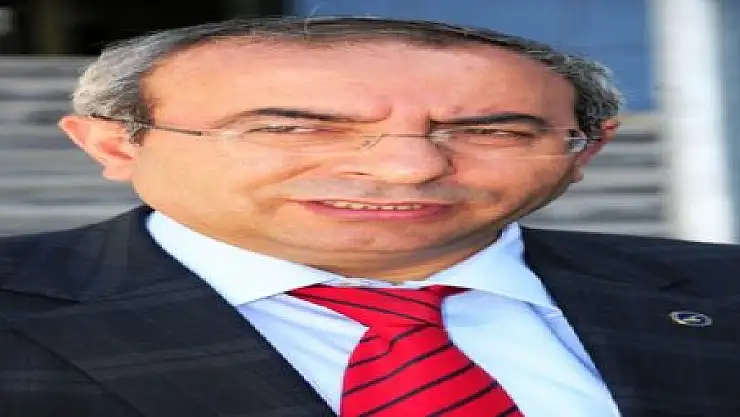 YYÜ'DE ÖĞRENCİ KONTENJANLARI DOLUYOR