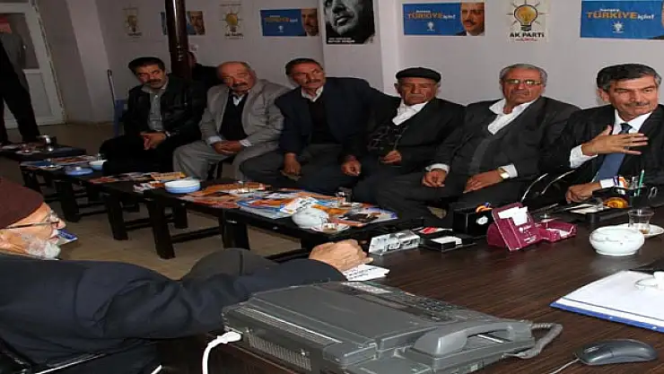 ADAY ADAYI PROFESÖRE ERCİŞTE YOĞUN İLGİ 