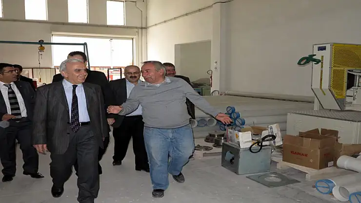 DEMİRCİDEN SANAYİCİYE MORAL ZİYARETİ