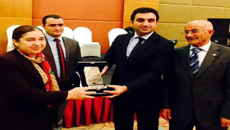 RESCATE OTELDEN ENGELLİLERE KOKTEYL