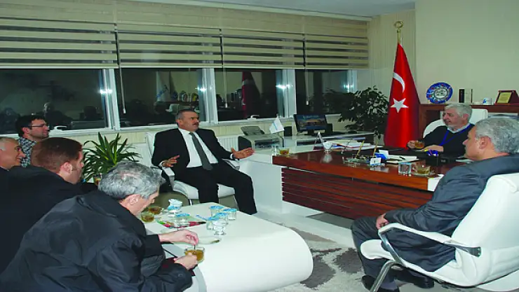 Kayatürk'ten Lokman Hekim Hastanesine Ziyaret