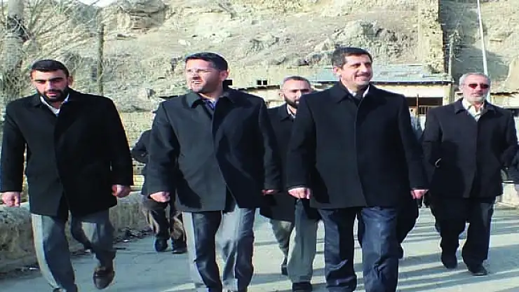 HÜDA PAR İLÇE ZİYARETLERİ DEVAM EDİYOR 