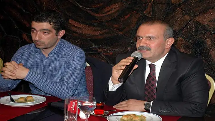 KAYATÜRK,  BDP İMRALI'NIN GERİSİNDEDİR