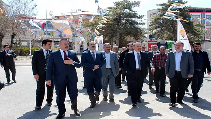 Hüseyin Çelik: BDP Kürt Partisi Değildir