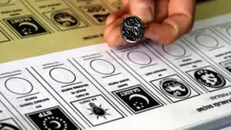   EN ERKEN OY VERME İŞLEMİ BU KÖYDE TAMAMLANDI