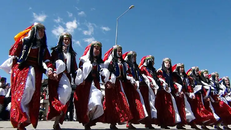 Erciş'te Çocuk Bayramı Kutlandı
