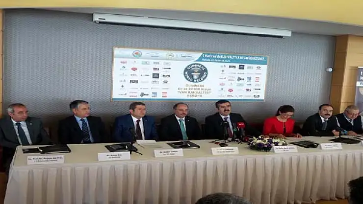 İSTANBUL VAN'I  DİNLİYOR