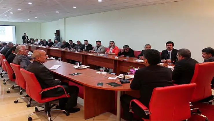 Muhtarlardan Kahvaltı Rekoruna Destek