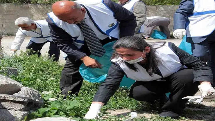 Eş Başkanlardan Temizlik Kampanyası
