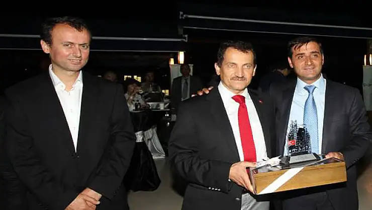 TÜRKİYE 2.LİĞİ VANSESİ GAZETESİNE