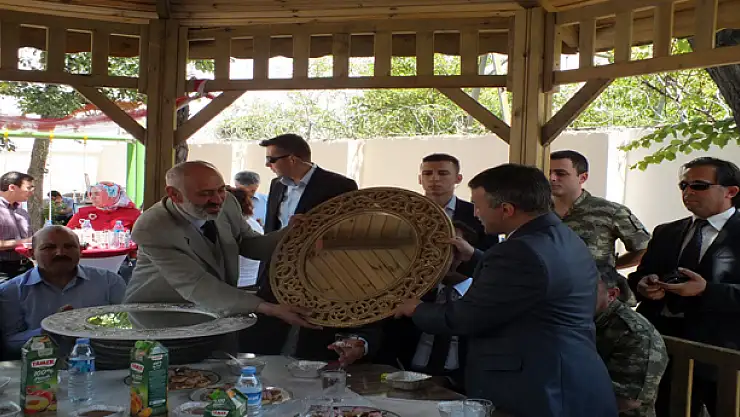 Erdemli Kadından Erdemli Topluma Sergisi 