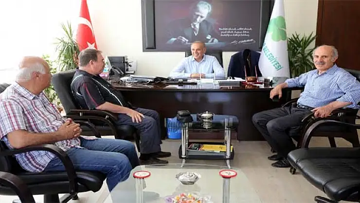 Hatip Dicle'den Gürpınar Belediyesi'ne Ziyaret