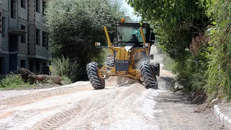 Gevaş Belediyesi Çalışmalarına Hız Kattı