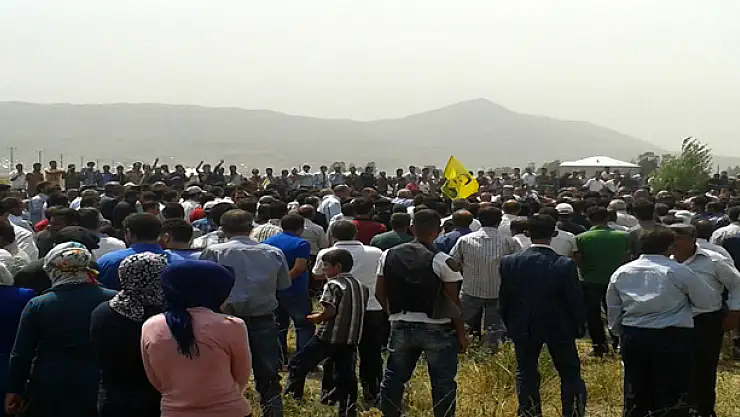 YPG'li Özöner Van'da Toprağa Verildi