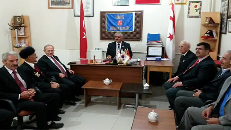  Ak Parti İpekyolundan Gazilere Şükran Ziyareti 